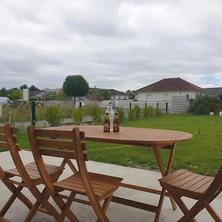 Chambre Calme Dans Une Maison Neuve Avec Jardin Billere Exterior foto